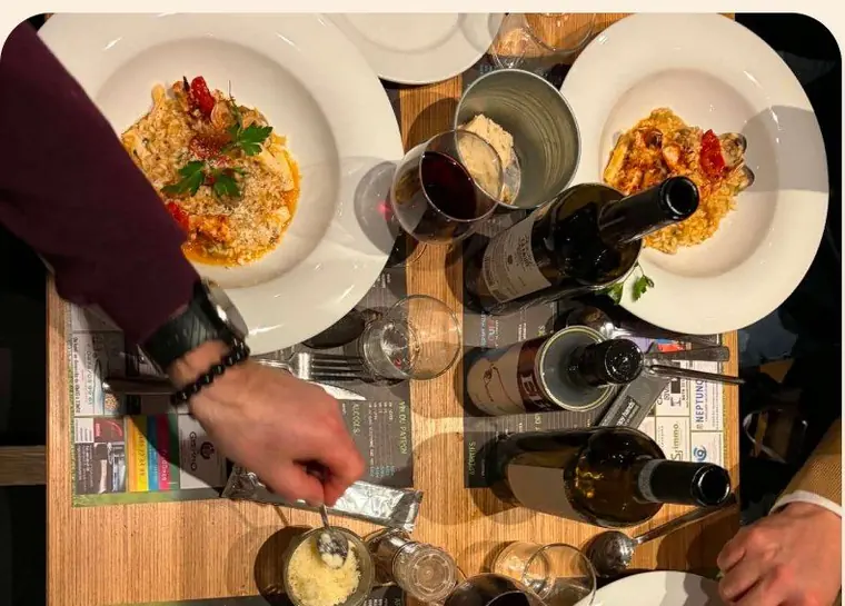 Le service du vin à table